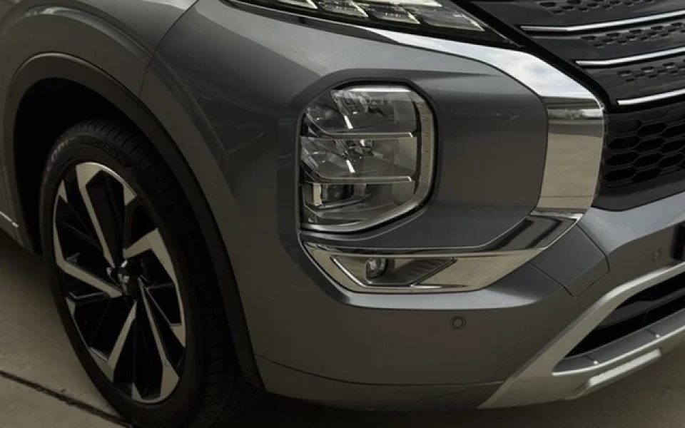 2023 MITSUBISHI OUTLANDER PHEV Exceed
