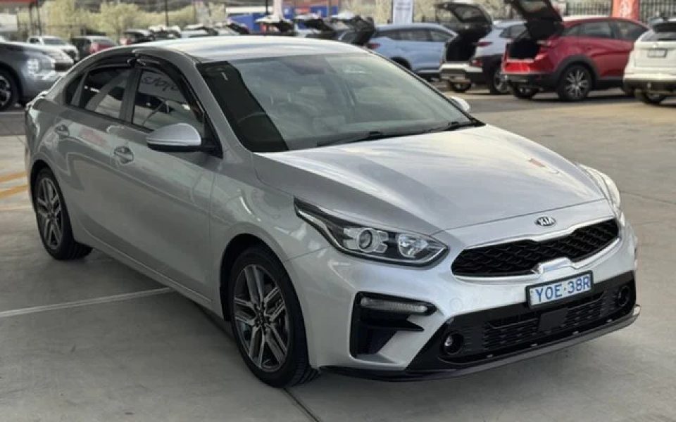 2019 KIA CERATO Sport+
