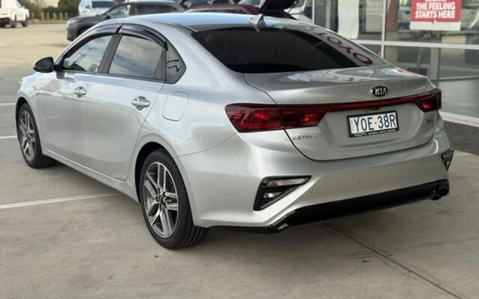 2019 KIA CERATO Sport+