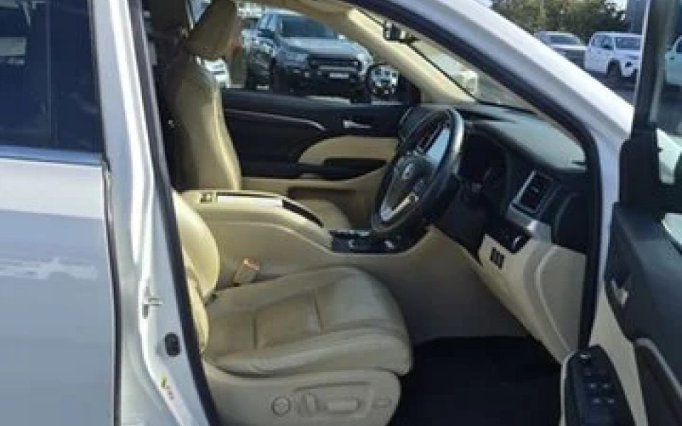 2016 Toyota Kluger AWD GRANDE