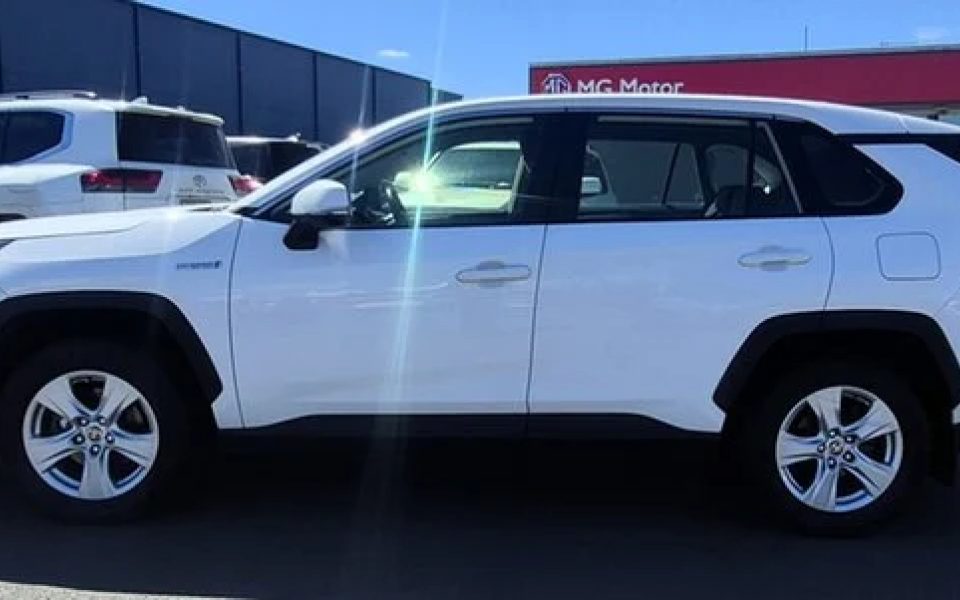 2021 Toyota RAV4 Hybrid GX AWD