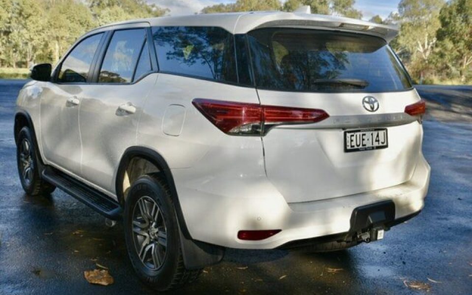 2022 Toyota Fortuner GX