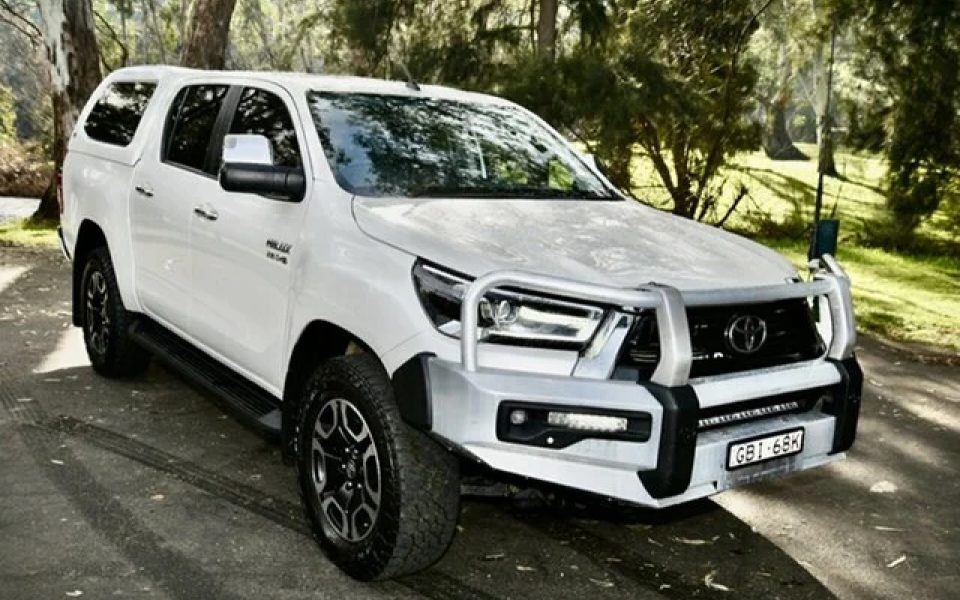 2020 Toyota Hilux SR5
