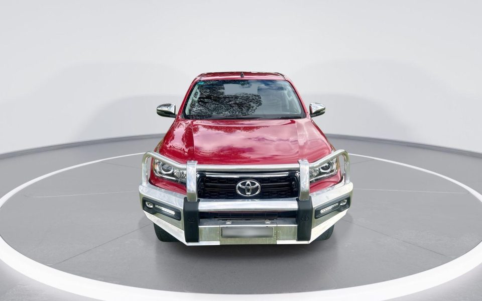 2019 Toyota Hilux SR5