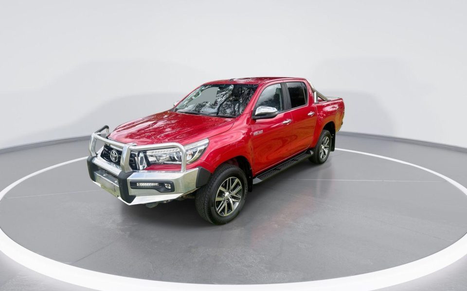 2019 Toyota Hilux SR5