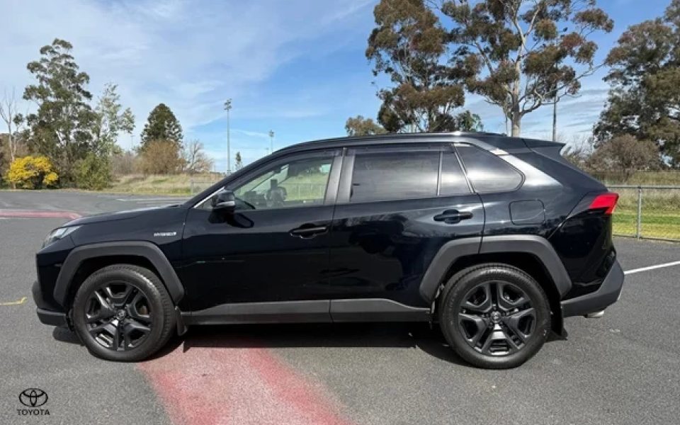 2023 Toyota RAV4 Edge