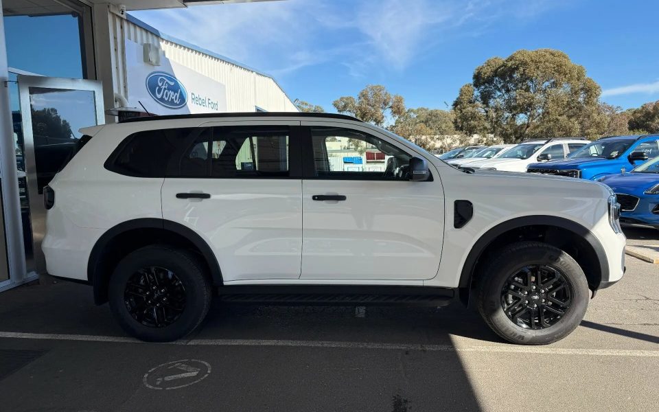 2026 Ford Everest UB 2026.50MY Active Part-time 4x4 Arctic White 10 Speed Sports Automatic SUV