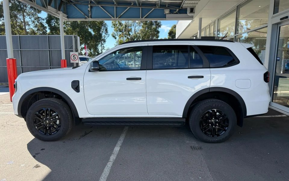 2026 Ford Everest UB 2026.50MY Active Part-time 4x4 Arctic White 10 Speed Sports Automatic SUV