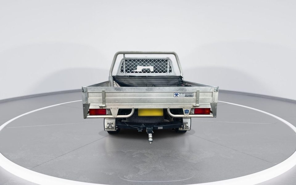 2022 Toyota Hilux SR