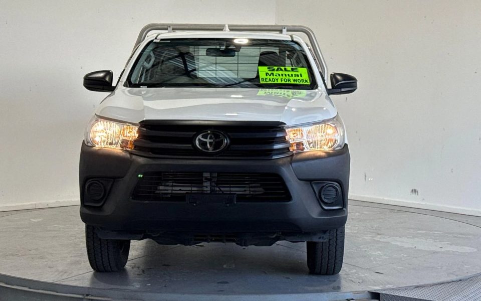 2022 Toyota Hilux 4x2 Workmate