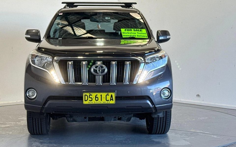 2015 Toyota Landcruiser Prado VX