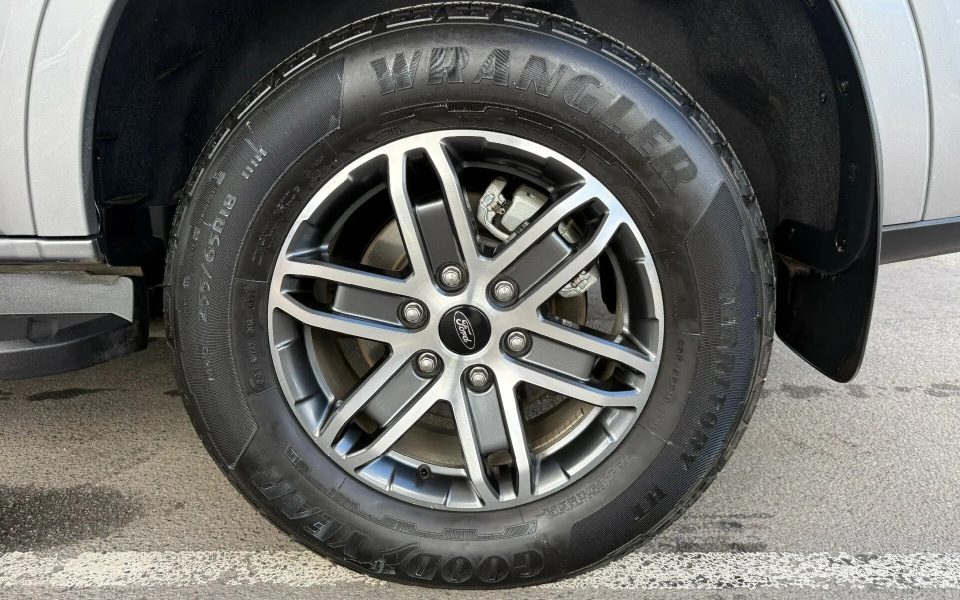 2025 Ford Everest UB 2025.50MY Trend FullTime 4WD DR Silver 10 Speed Sports Automatic SUV