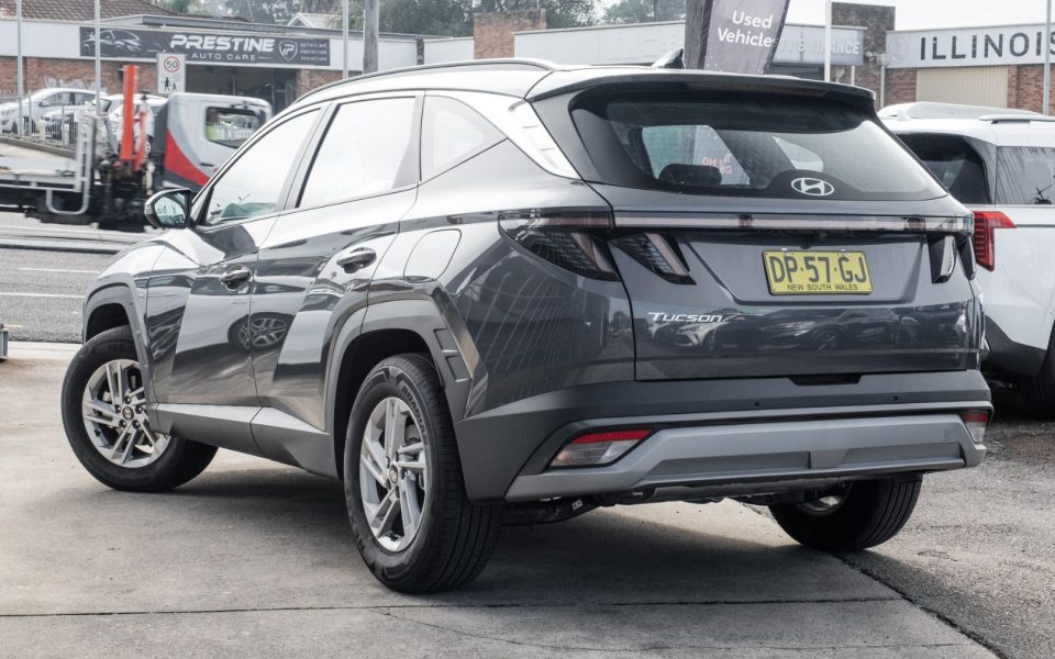 2025 Hyundai Tucson Base