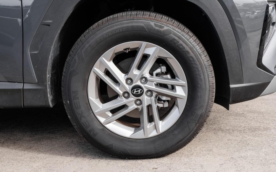 2025 Hyundai Tucson Base