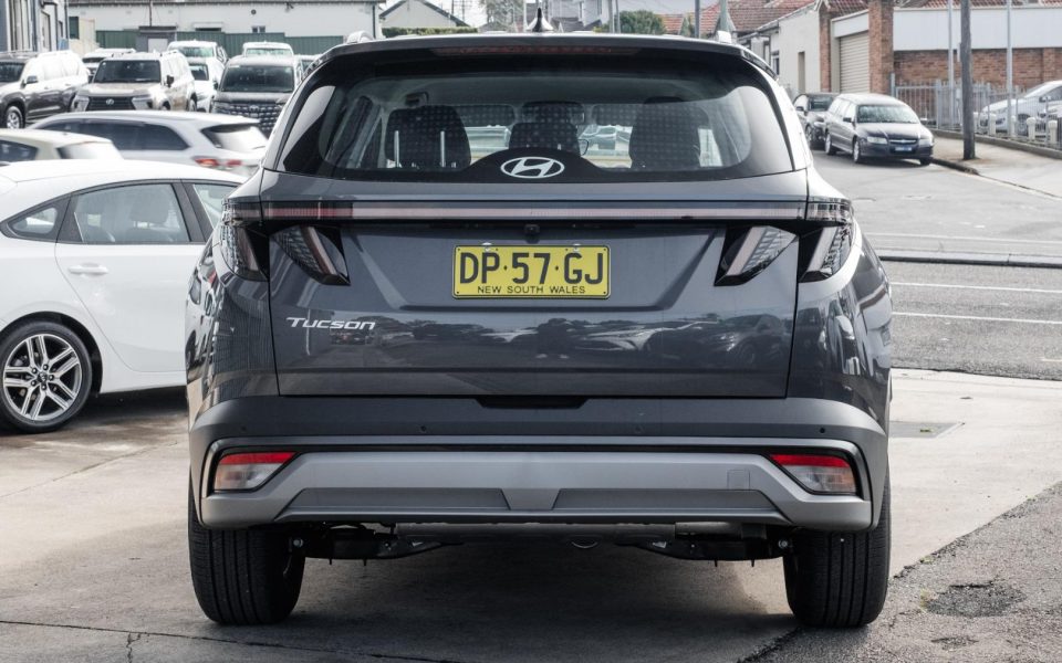 2025 Hyundai Tucson Base