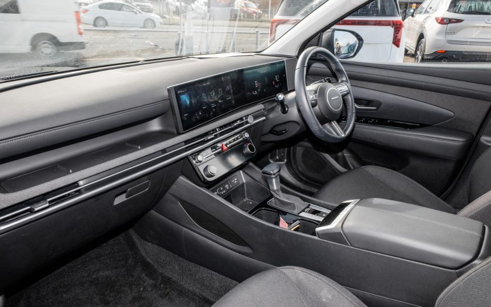 2025 Hyundai Tucson Base