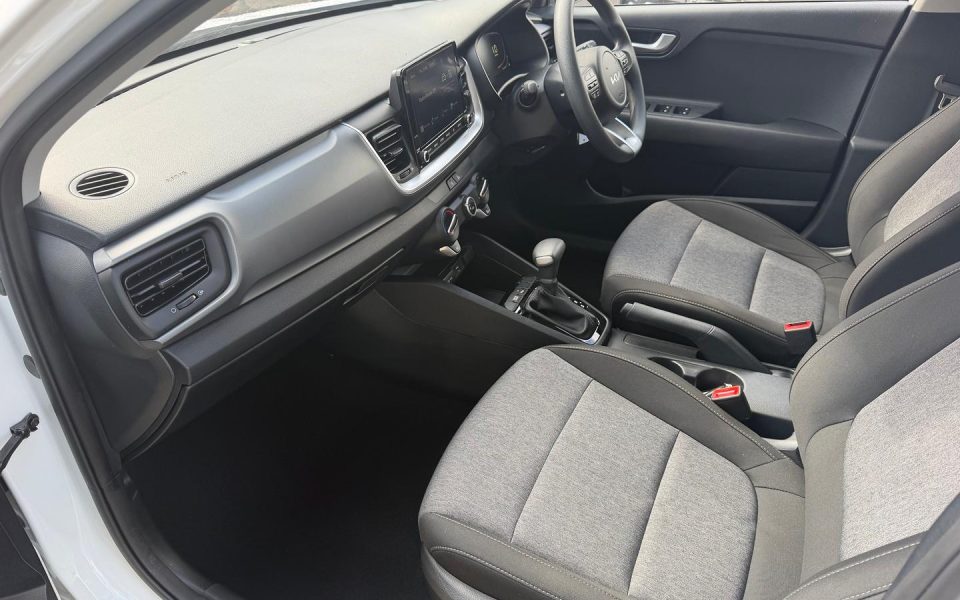 2025 Kia STONIC S