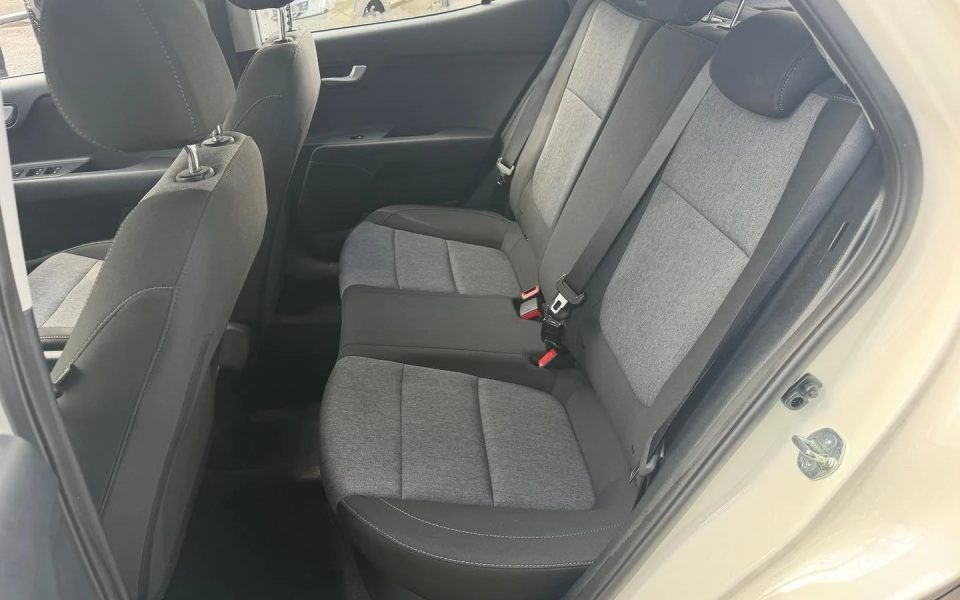 2025 Kia STONIC S