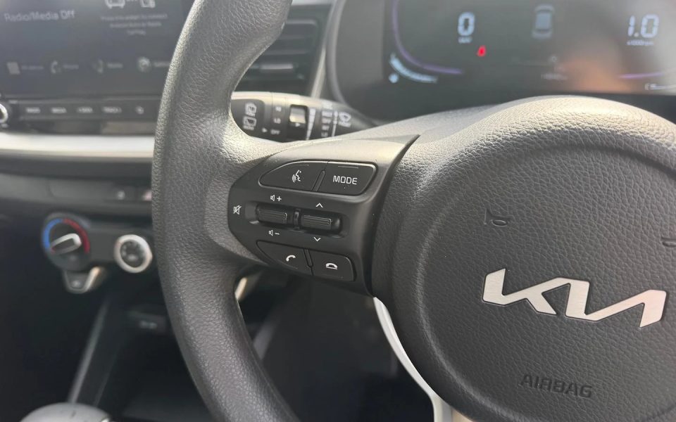 2025 Kia STONIC S