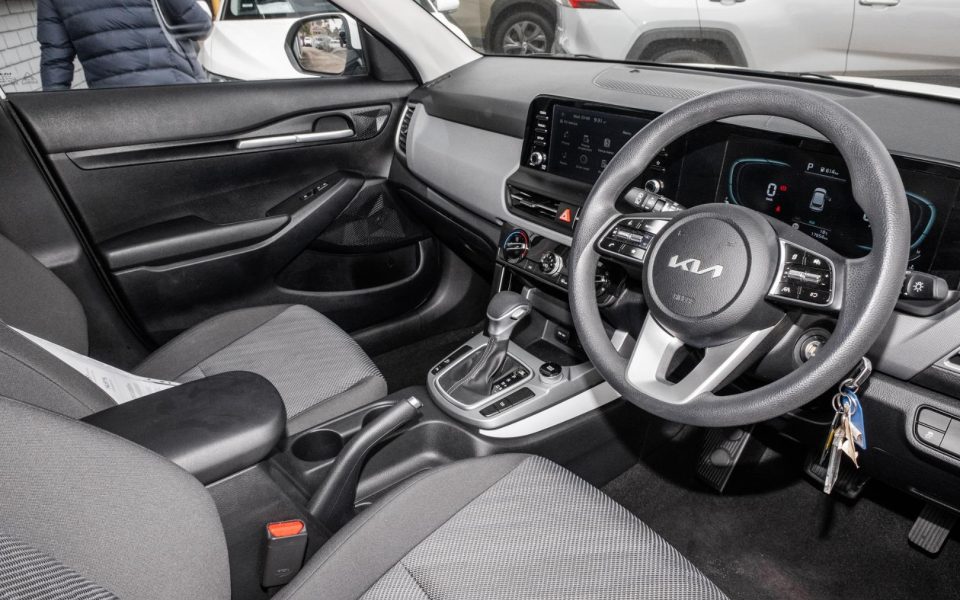 2025 Kia Seltos S