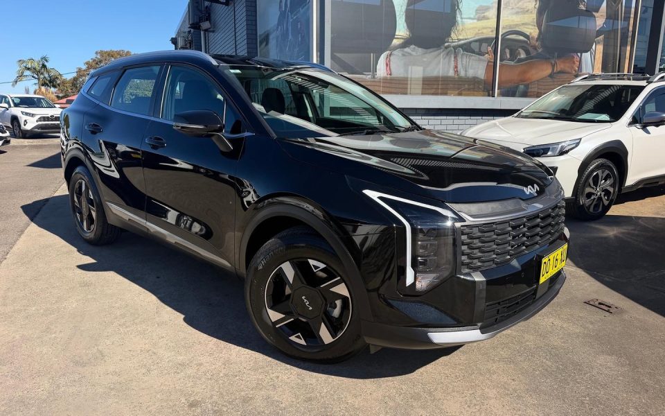 2025 Kia SPORTAGE S