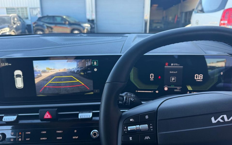 2025 Kia SPORTAGE S