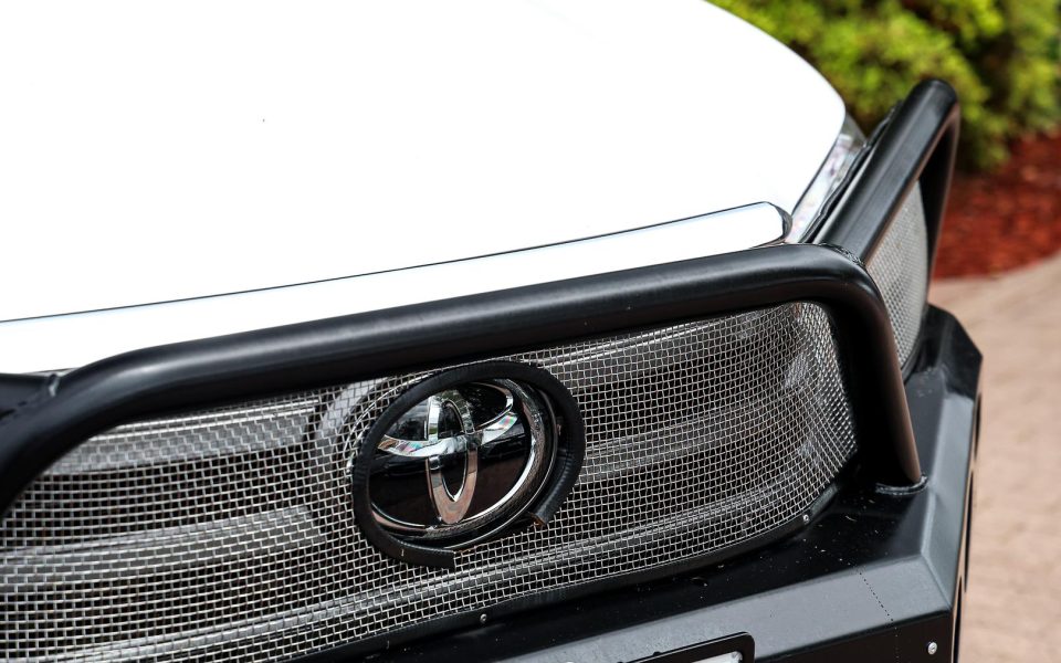 2024 TOYOTA Hilux 4x4 SR