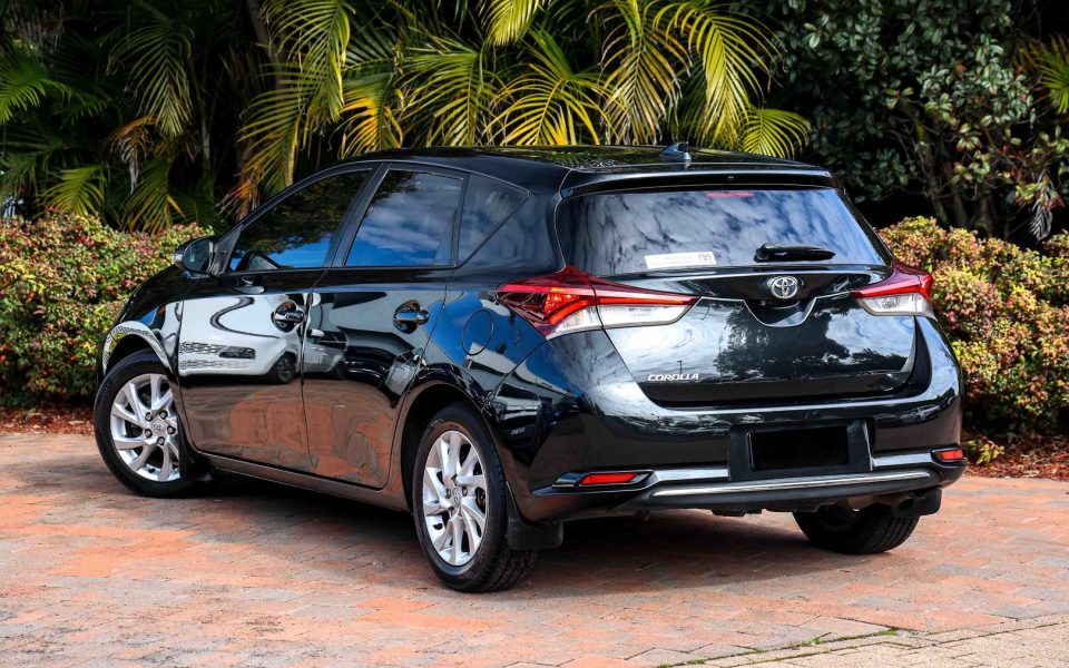 2015 Toyota Corolla Ascent Sport