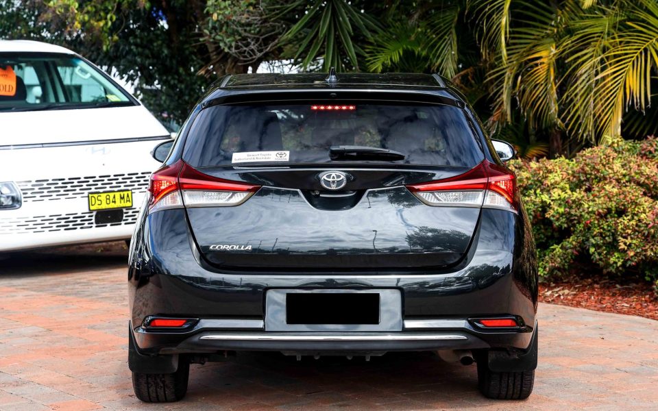 2015 Toyota Corolla Ascent Sport