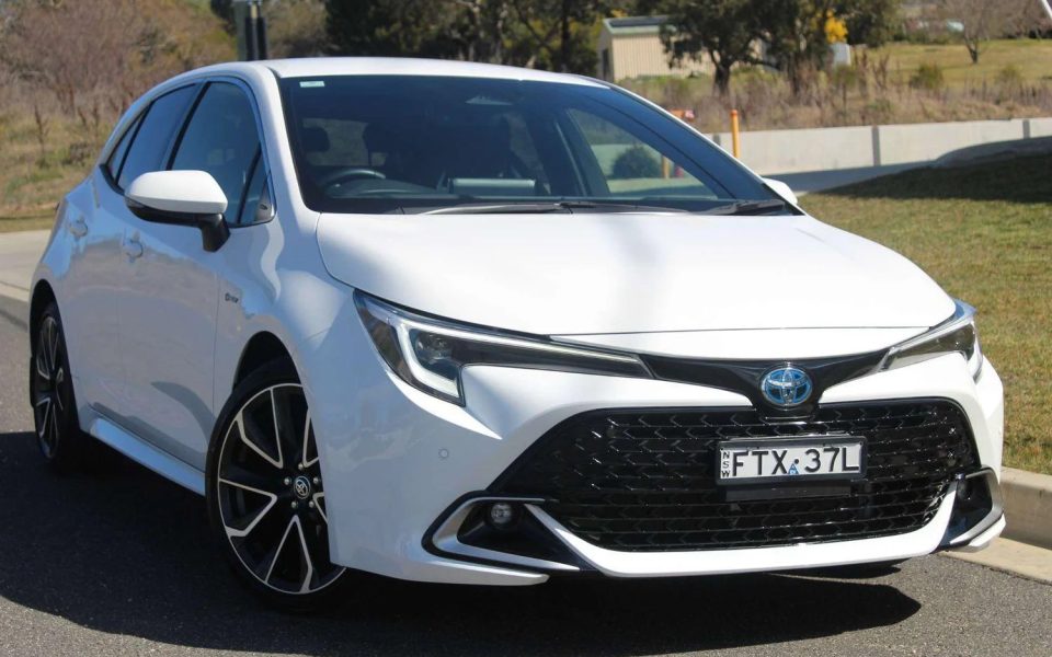 2025 Toyota Corolla ZR