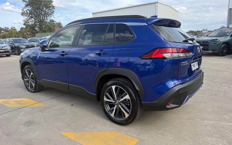 2023 Toyota Corolla Cross Hybrid Atmos AWD