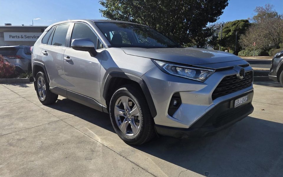 2022 Toyota RAV4 GX-2WD