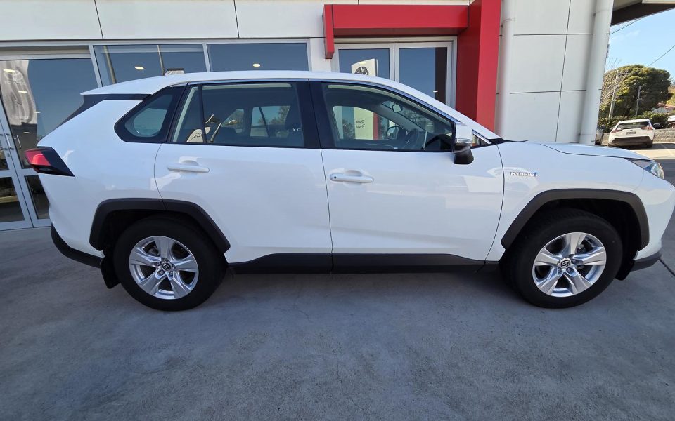 2021 Toyota RAV4 Hybrid GX-2WD
