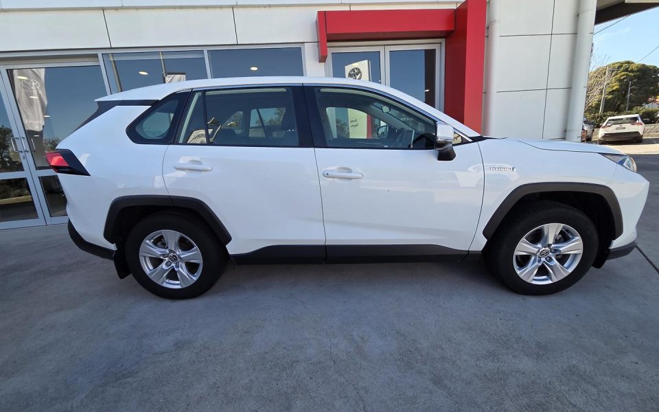 2021 Toyota RAV4 Hybrid GX-2WD