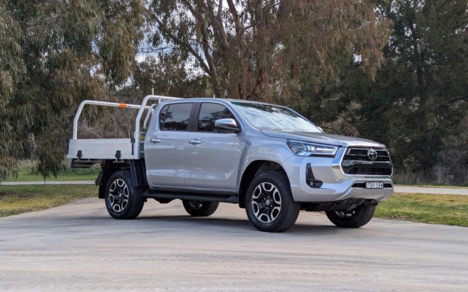 2022 Toyota Hilux SR5