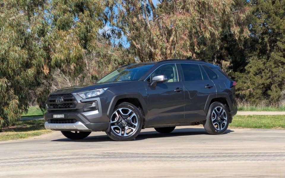 2019 Toyota RAV4 Edge AWD