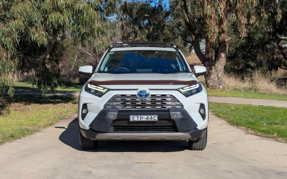 2022 Toyota RAV4 Hybrid Cruiser 2WD