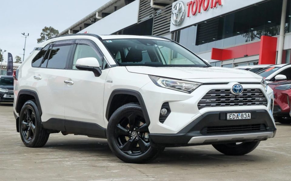 2019 Toyota RAV4 Cruiser 2WD