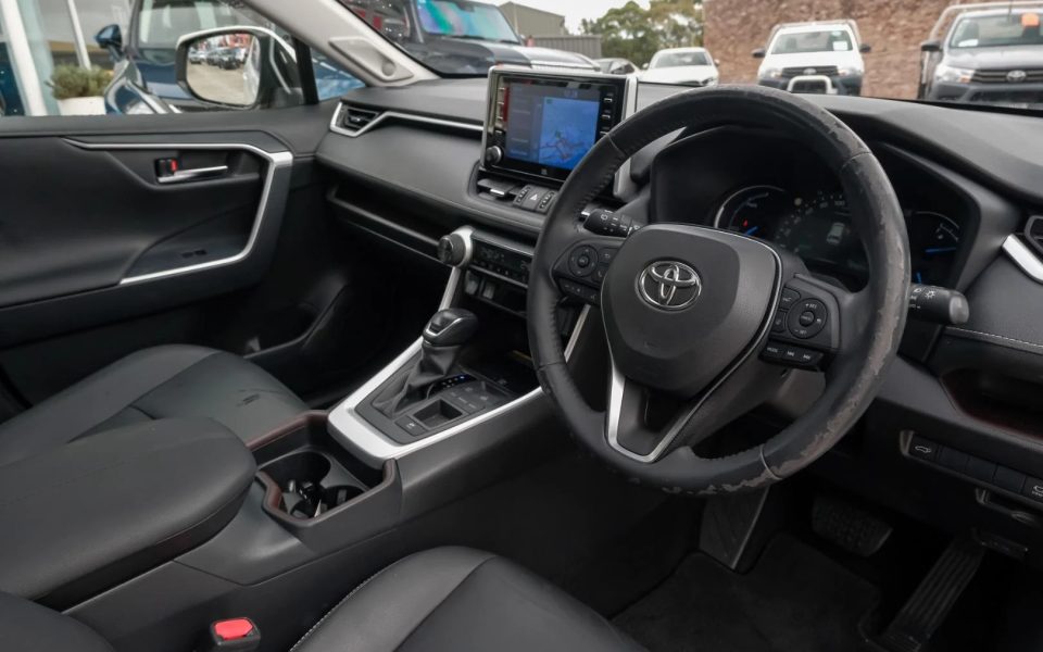 2019 Toyota RAV4 Cruiser 2WD