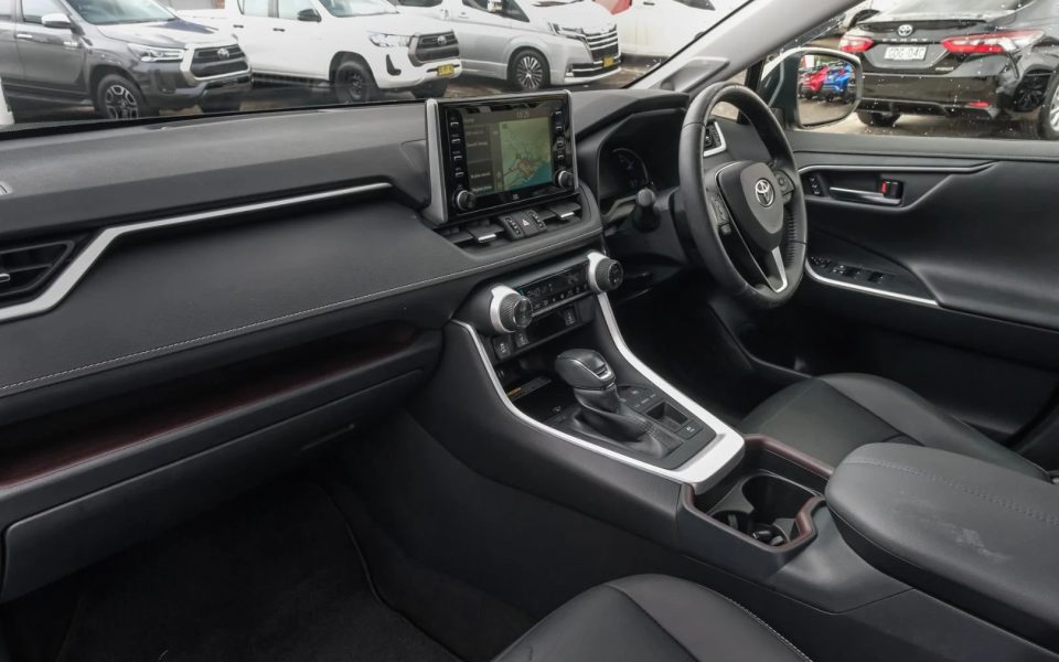 2019 Toyota RAV4 Cruiser 2WD