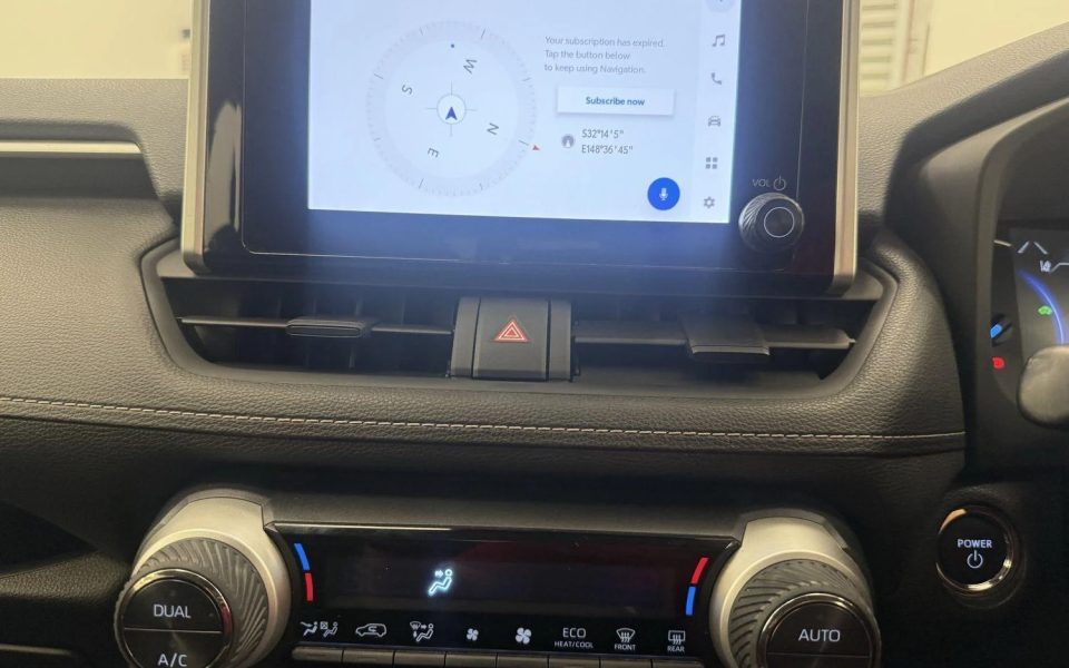 2025 Toyota RAV4 Hybrid GX AWD