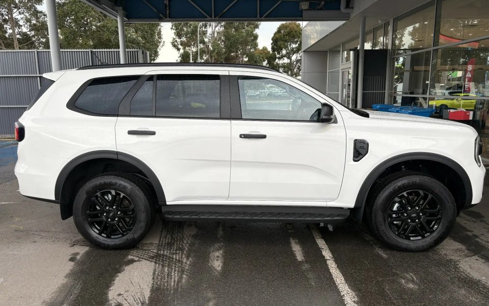 2026 Ford Everest UB 2026.50MY Active FullTime 4WD DR Arctic White 10 Speed Sports Automatic SUV