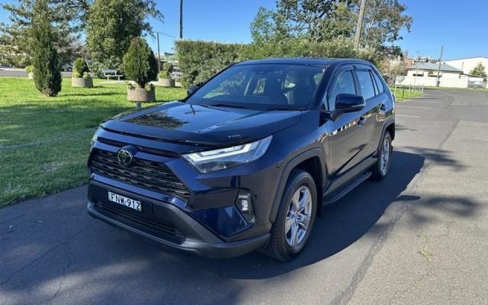 2025 Toyota RAV4 GX AWD