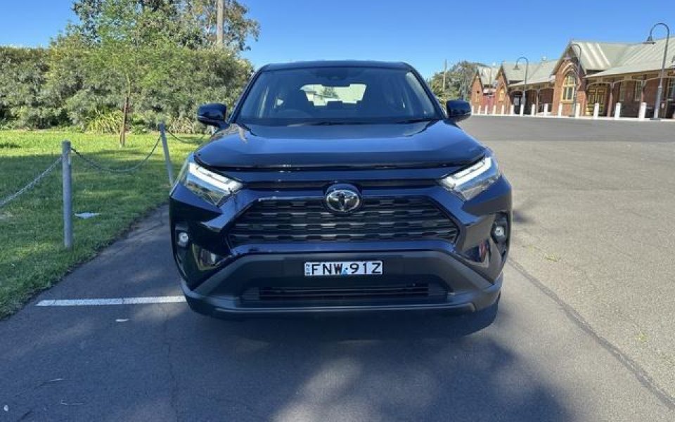 2025 Toyota RAV4 GX AWD