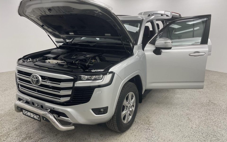 2022 Toyota Landcruiser VX