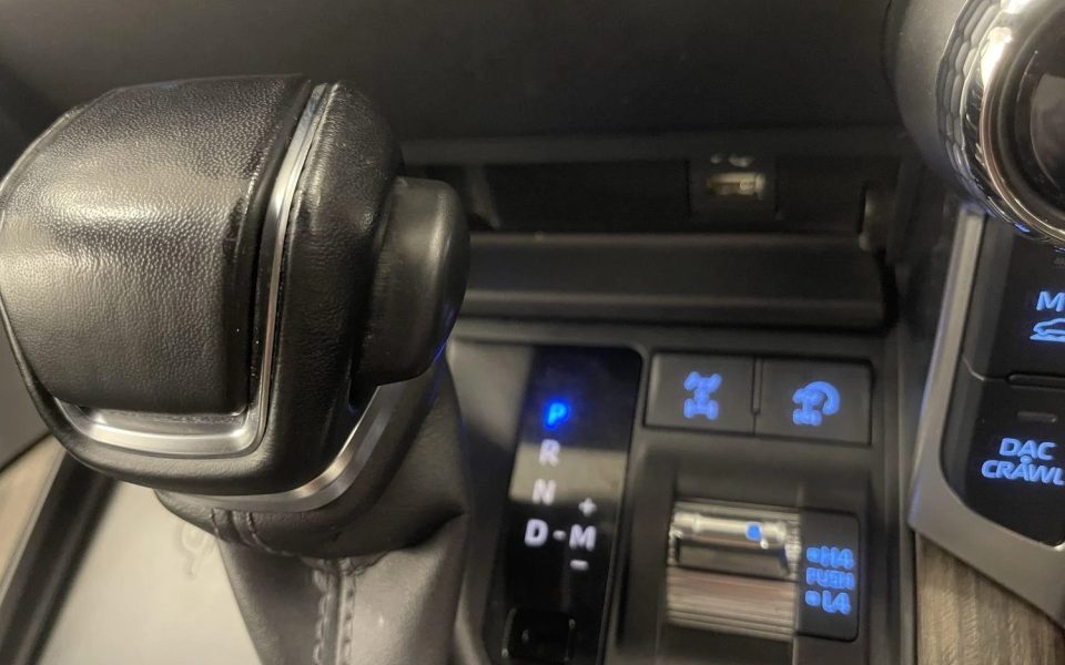 2022 Toyota Landcruiser VX