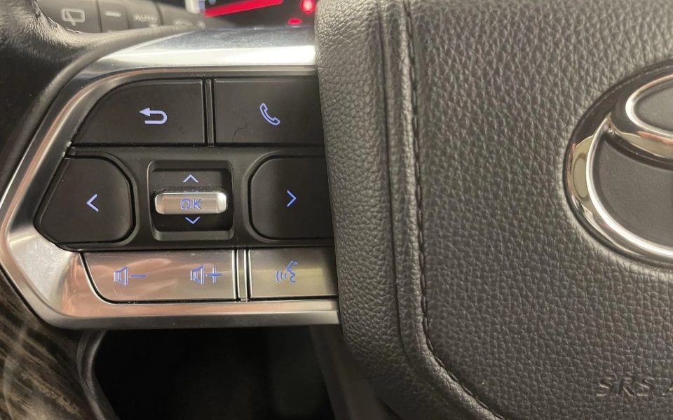 2022 Toyota Landcruiser VX