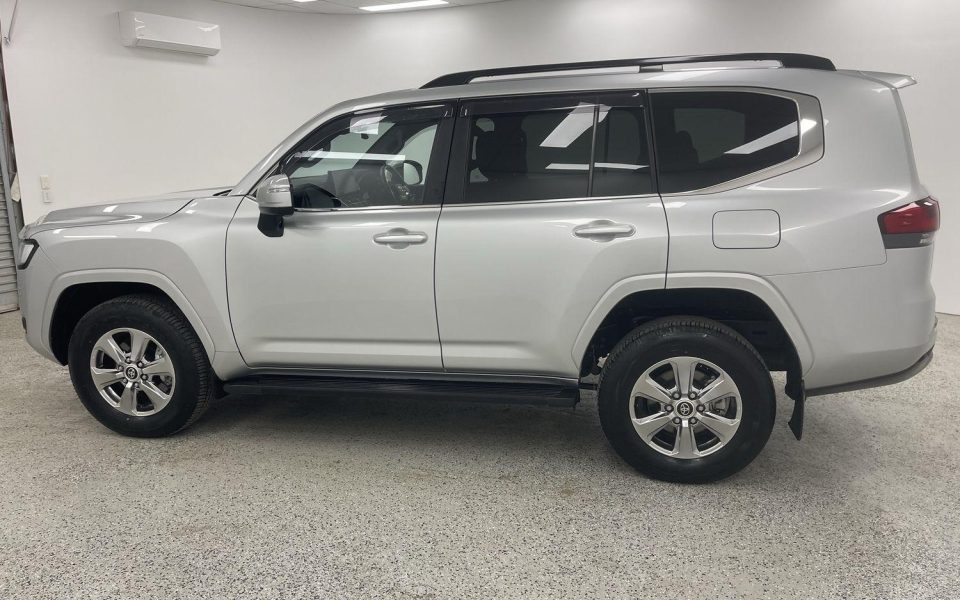 2022 Toyota Landcruiser VX