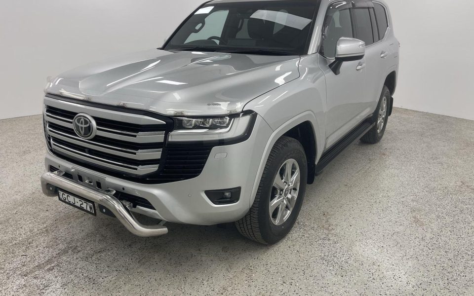 2022 Toyota Landcruiser VX