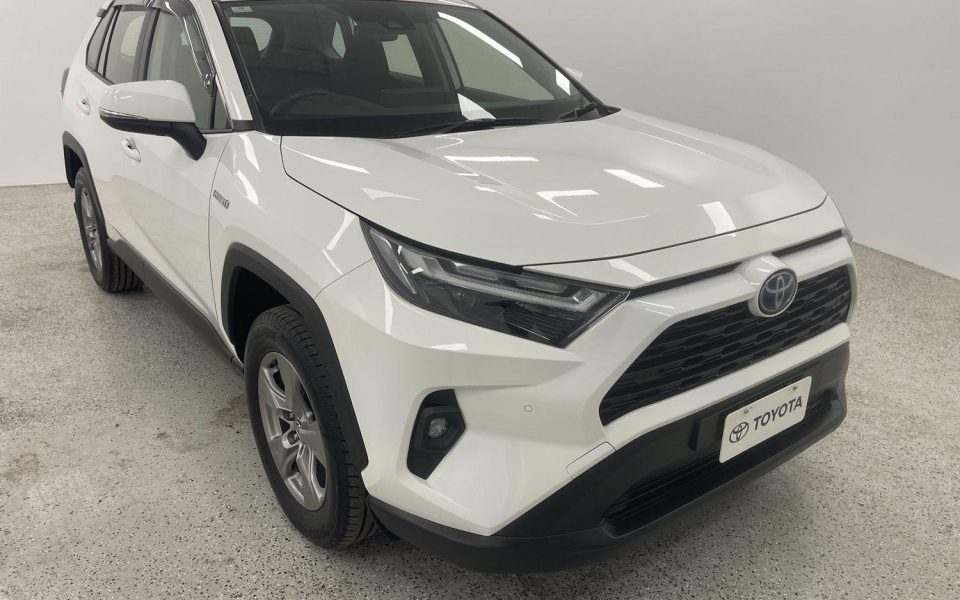 2024 Toyota RAV4 Hybrid GX-2WD